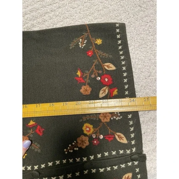 Dressbarn Fall Floral Embroidery Grandma Granny Teacher Sweater Green Size XL - Picture 10 of 10